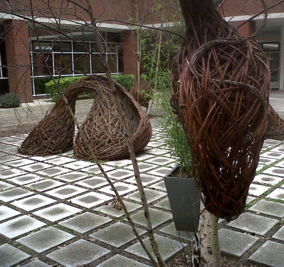 garden art weaved willow